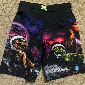 Boy’s Wonder Nation swim trunks size S(6-7).